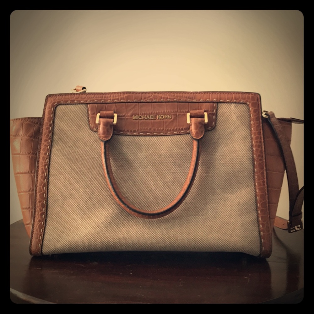 Michael Kors Selma Satchel